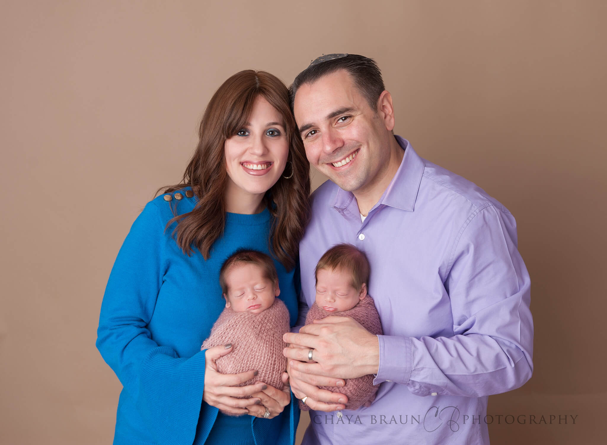 newborn baby twins with parents in Baltimore, MD