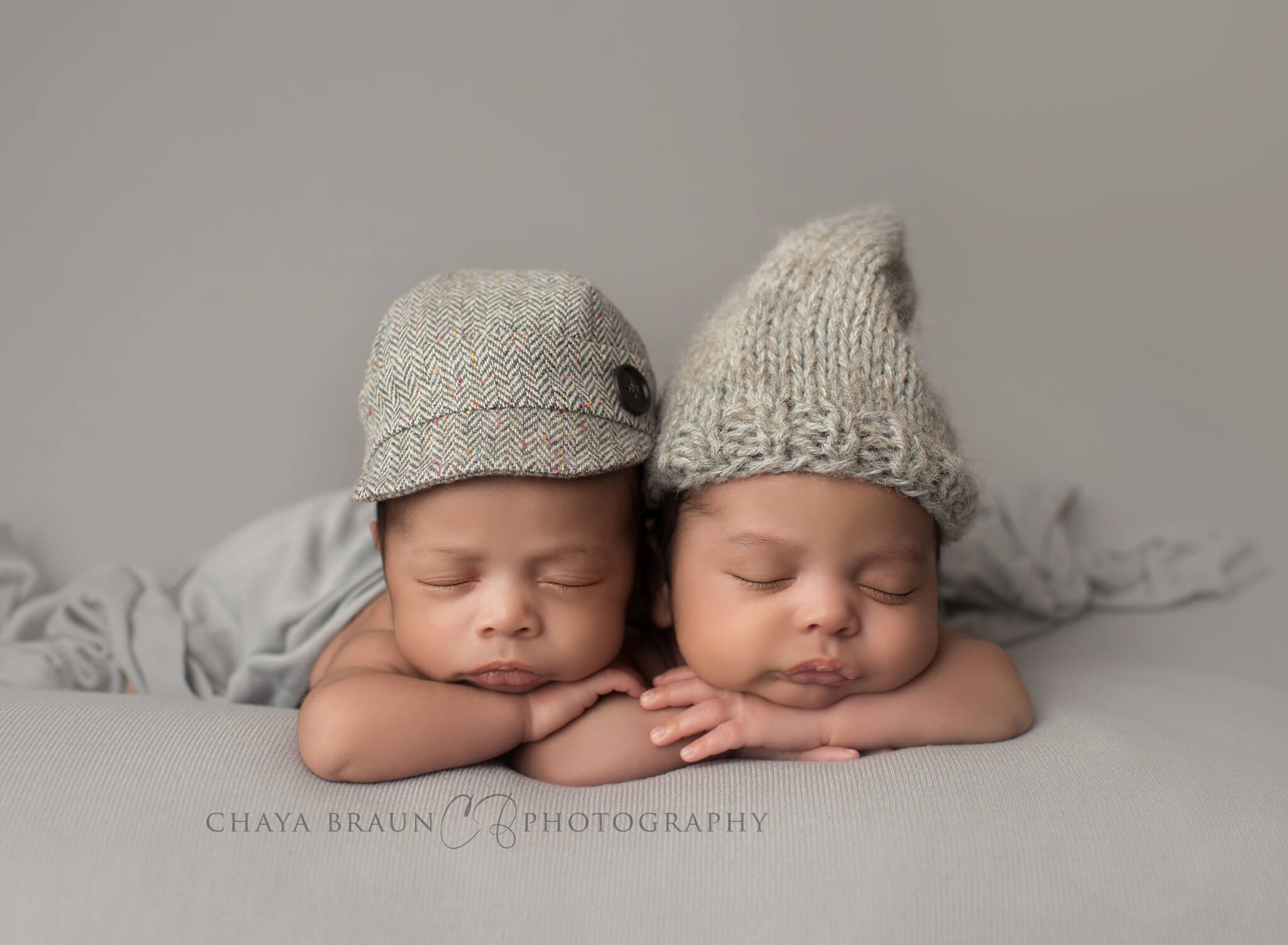 newborn baby twins photos