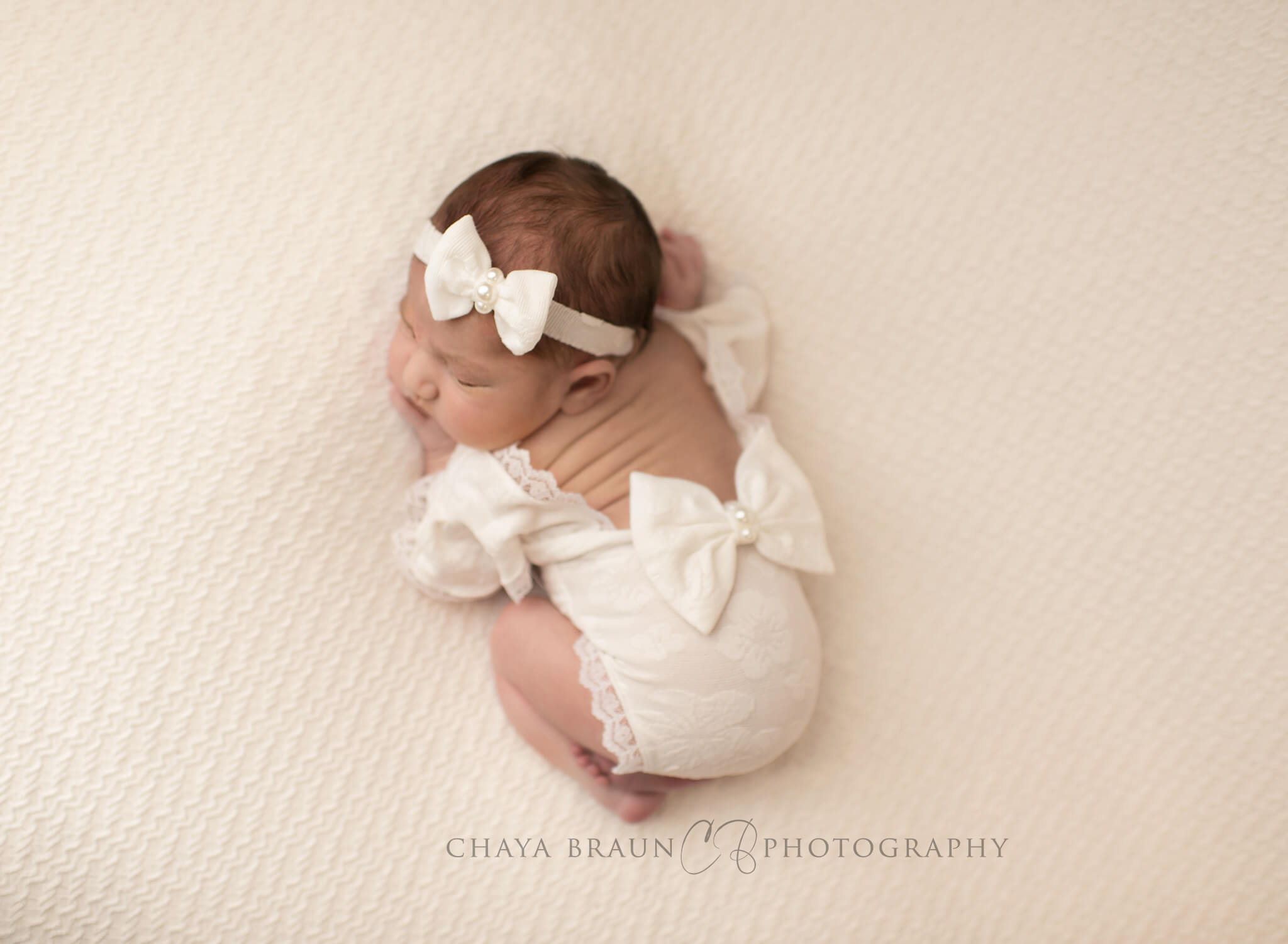 newborn photographer in Baltimore, Maryland