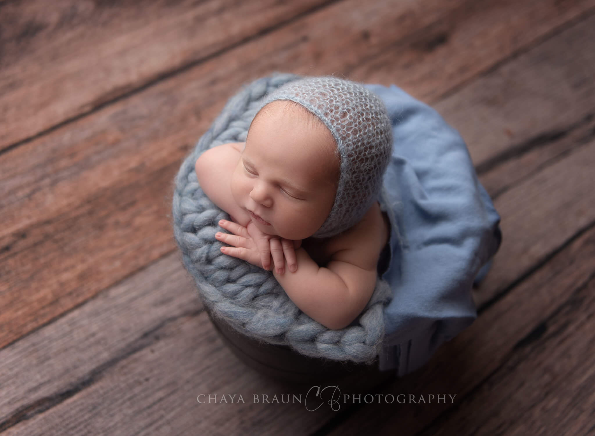 Maryland and DC area newborn photographer